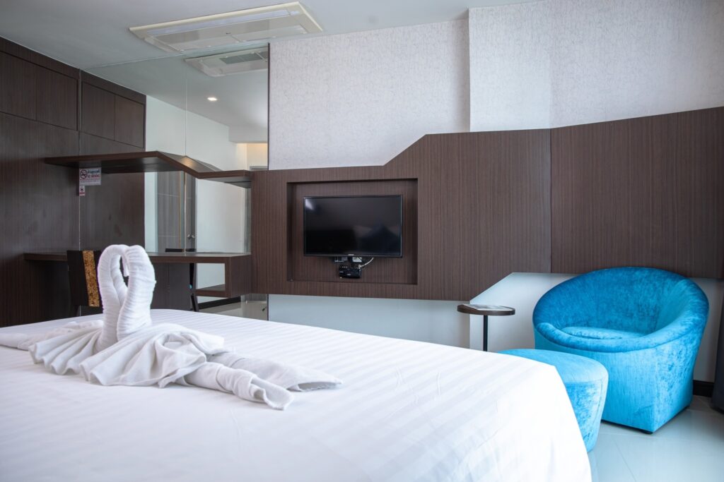 42C-Family suite-23