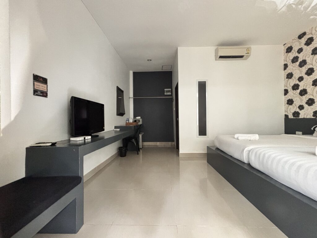 thefong-Sup-twin-Room