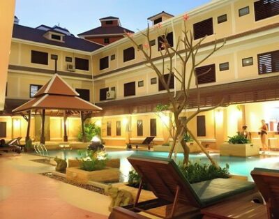 Aiyaree Place Hotel