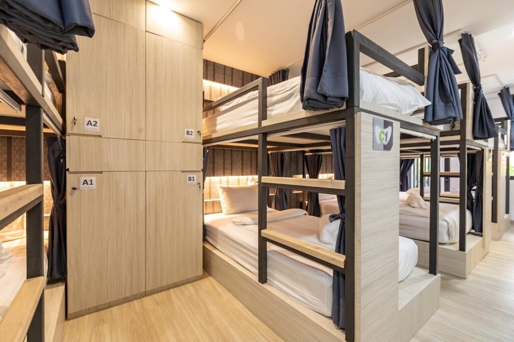 Baan-Kun-Mhor-Hostel-Dormitory- Room -Female-bedroom01