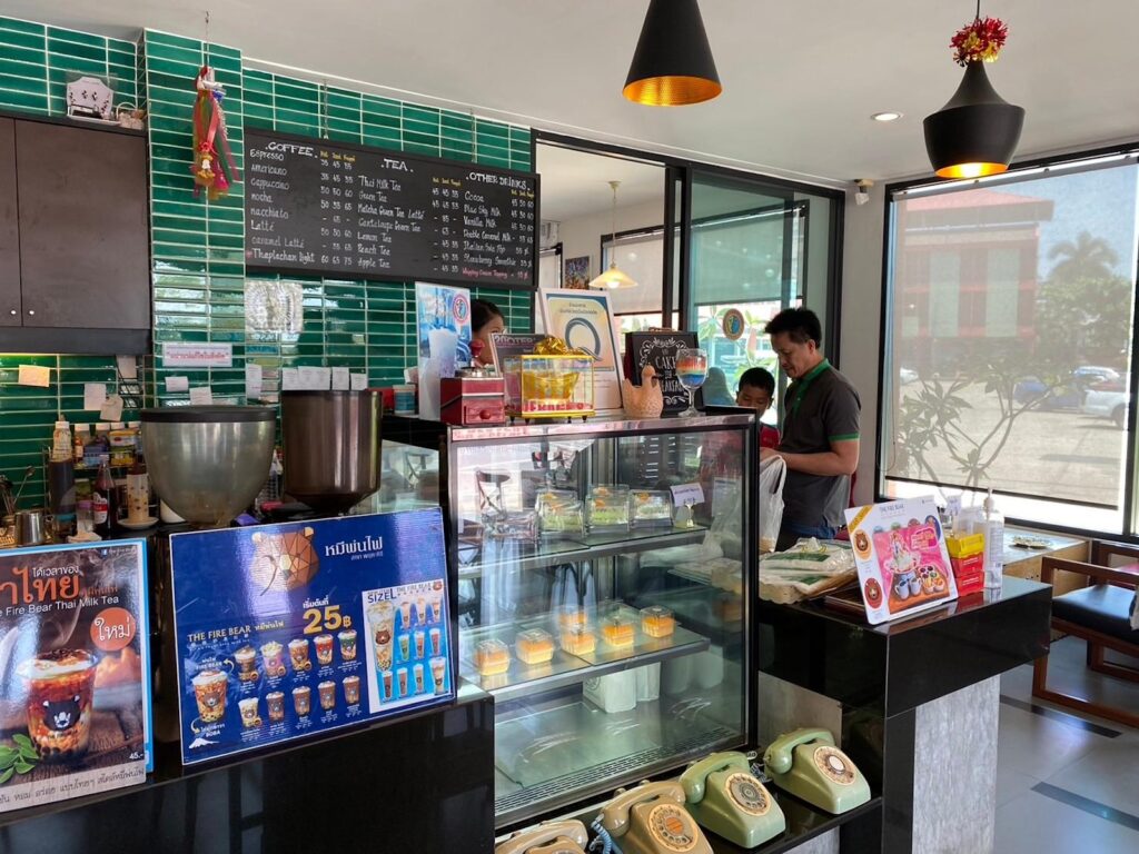 Chainat-Grand-Café-05