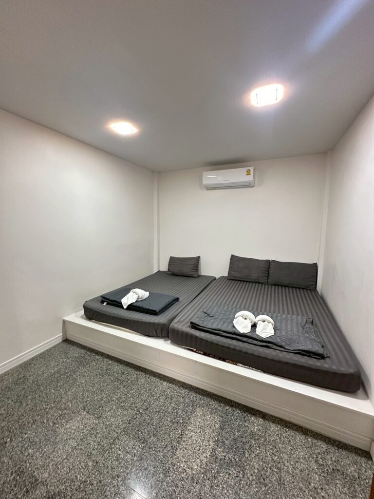 Natthapon_Two-Bedroom-Villa