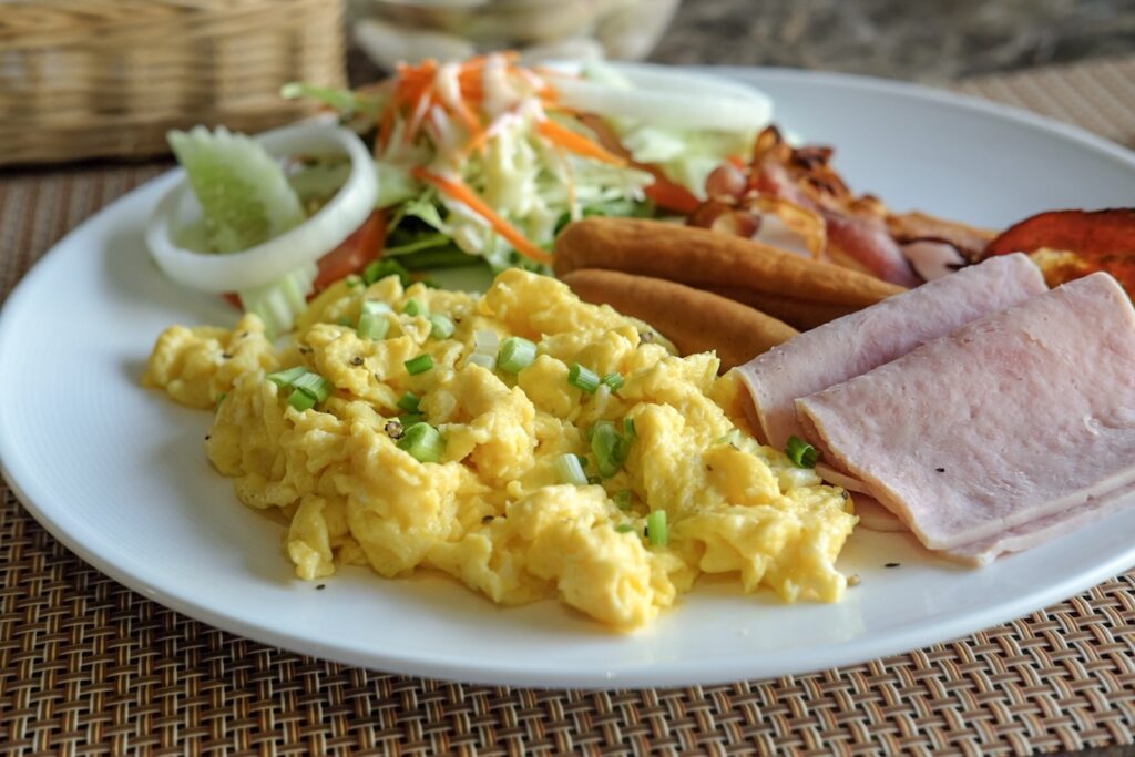 ME-THA-VA-LAI RESI-DENCE-Food-02