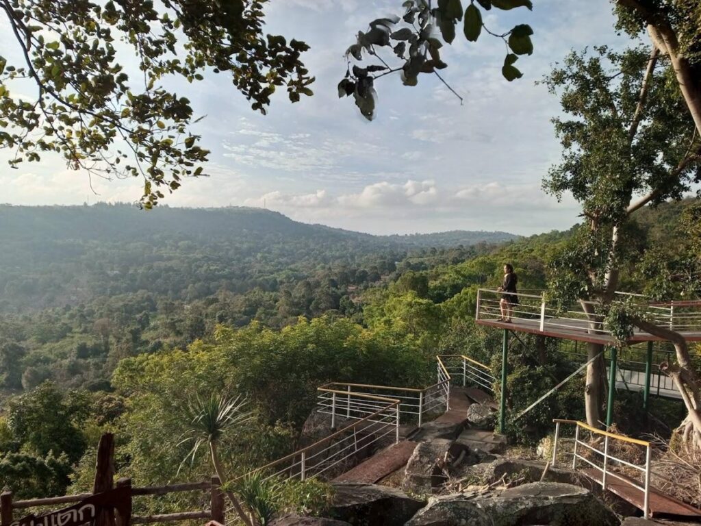 Phufah-Chainam-View-01