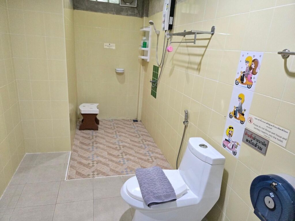 Su-Wan-Na-Standard-Room-BathRoom02