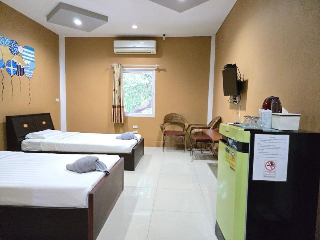 Su-Wan-Na-Standard-Room-BedRoom03