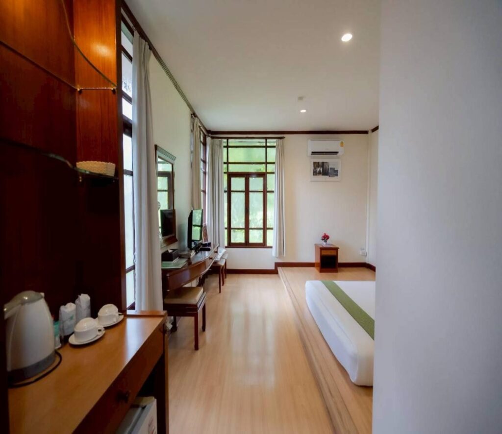 Supalai-Pasak-Standard-Bedroom-02