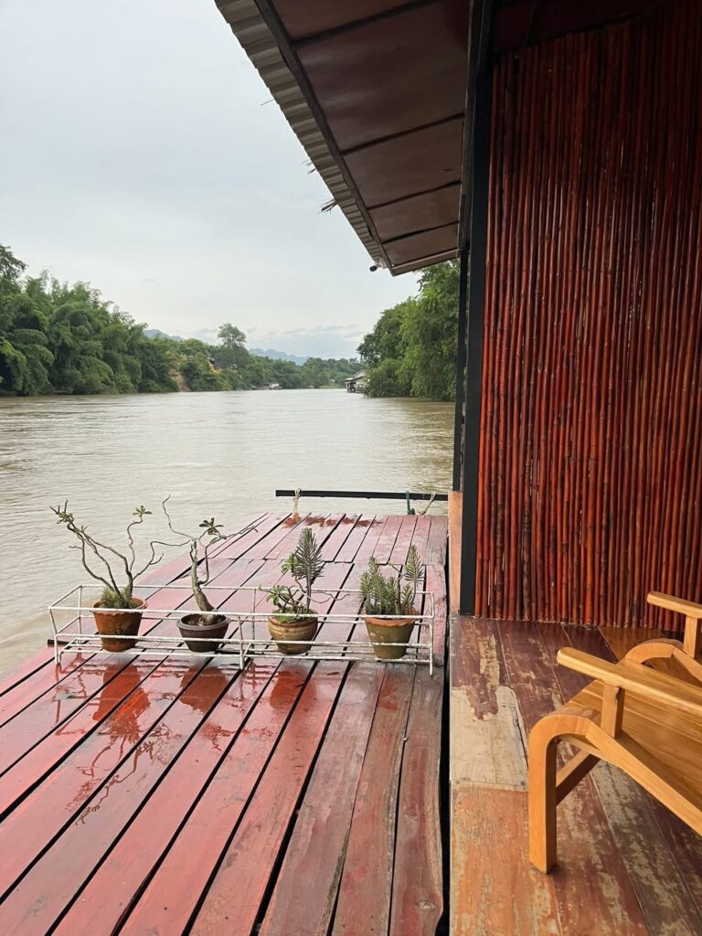 boutiq raft-gallery-view-01