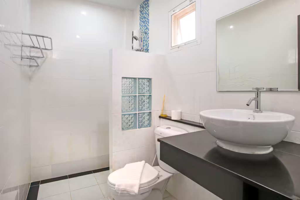 thefong-DL-Twin-Room