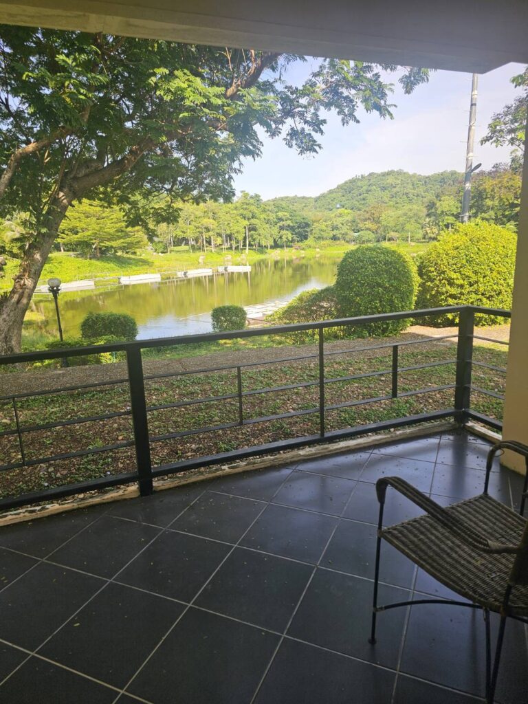 kaeng-krachan-diamond-family-room-03